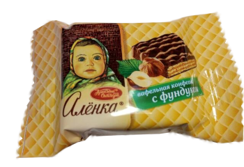 Конфета Аленка с фундуком